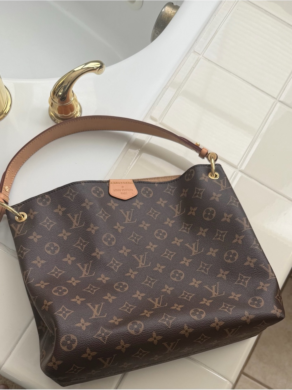 Louis Vuitton graceful PM,tags and receipt as well as dust bag and box.